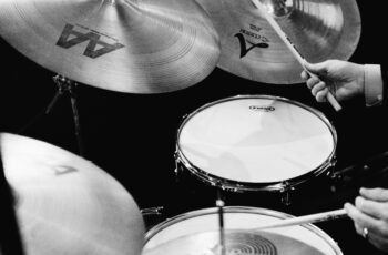 Astuces pour améliorer votre technique de jeu sur le tongue drum